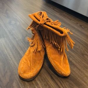 Minnetonka moccasins
